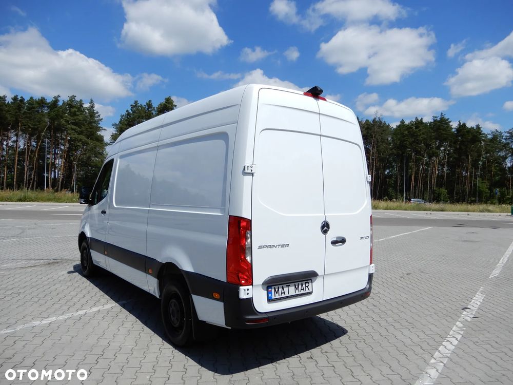 Mercedes-Benz Sprinter 317 CDI 170 Km L2H2 Furgon Blaszak Rozstaw Osi 3665 mm Serwis ASO Stan Jak Nowy UNIKAT - 5