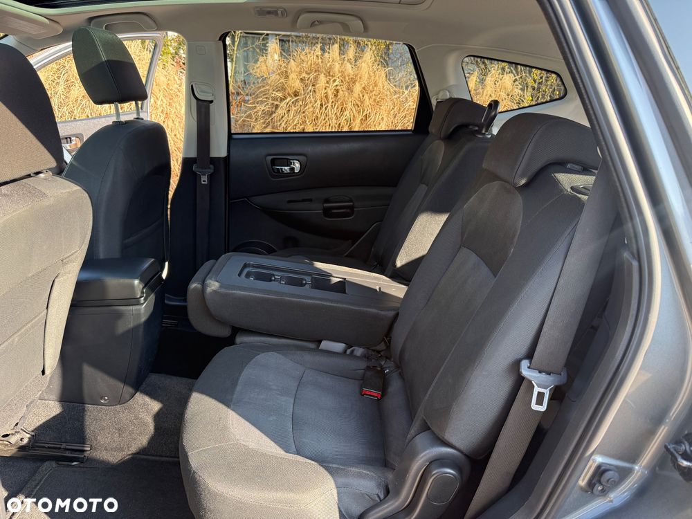 Nissan Qashqai+2 - 27