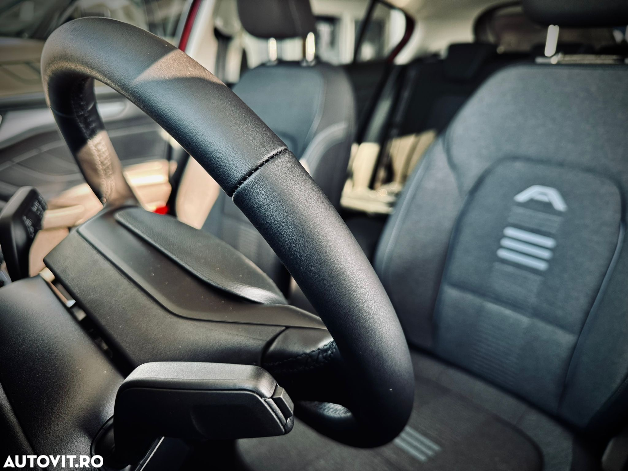 Ford Focus 1.0 EcoBoost Hybrid Aut. ACTIVE X - 16