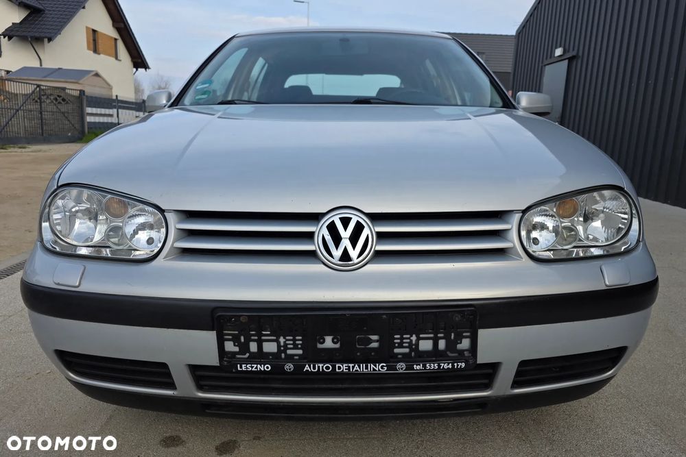 Volkswagen Golf 1.4 Comfortline - 3