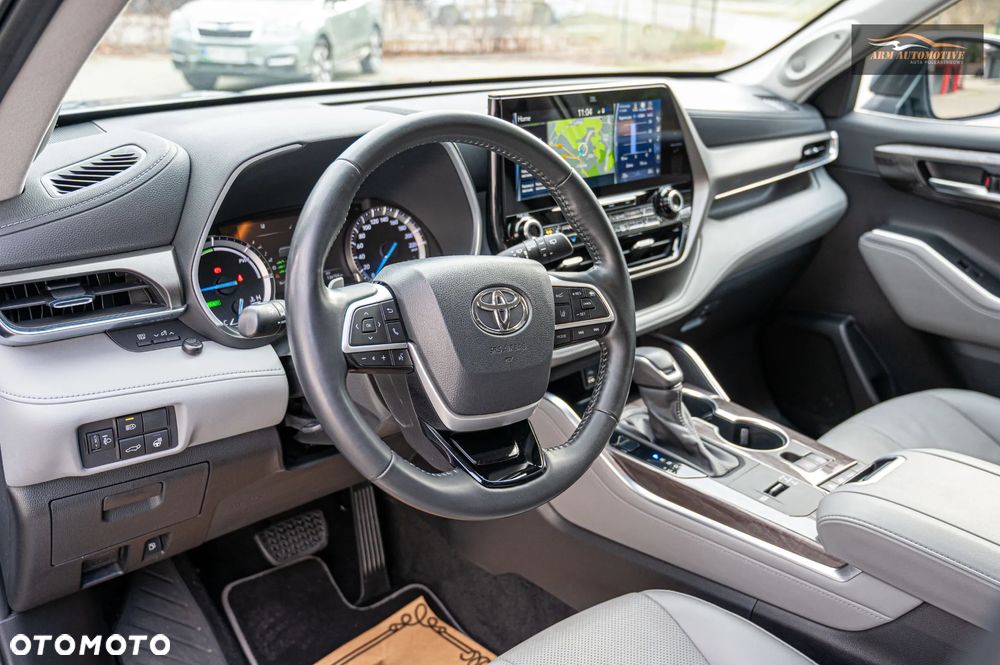 Toyota Highlander - 10