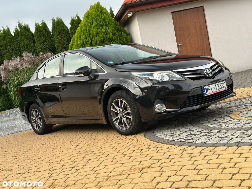 Toyota Avensis - 28
