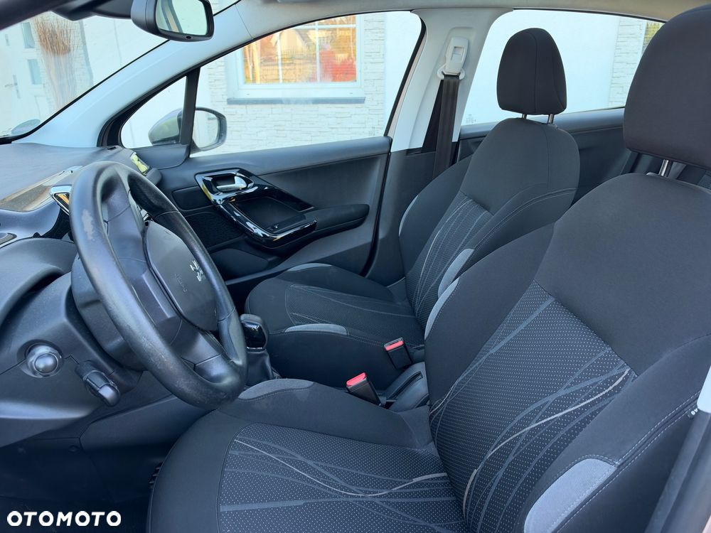 Peugeot 208 95 VTI Active - 7