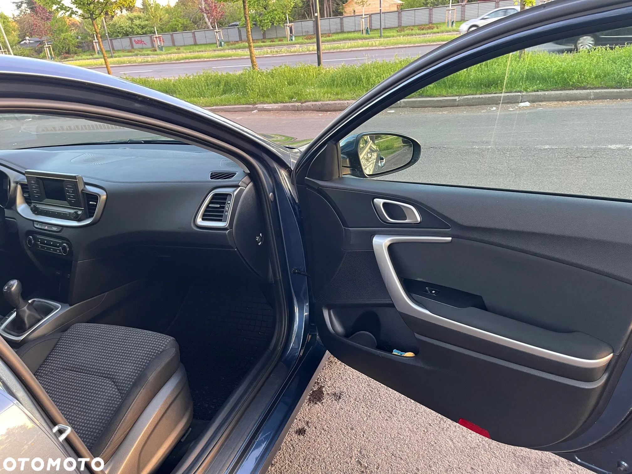 Kia Ceed 1.0 T-GDI S - 30