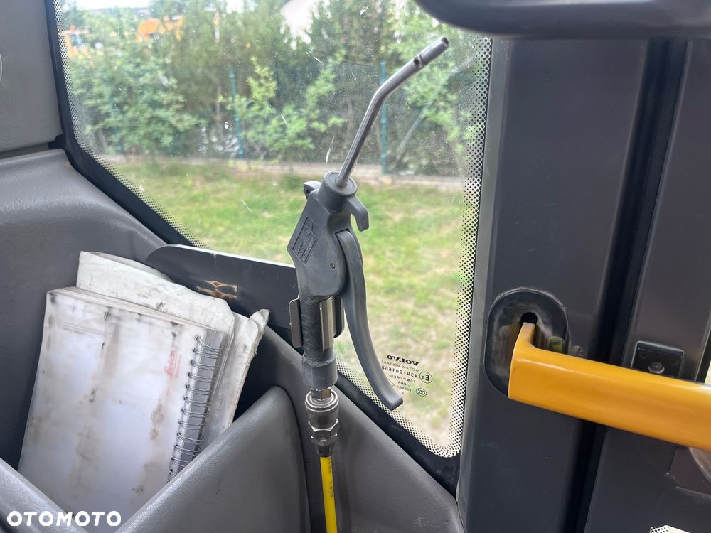 Volvo EC300EL - 39