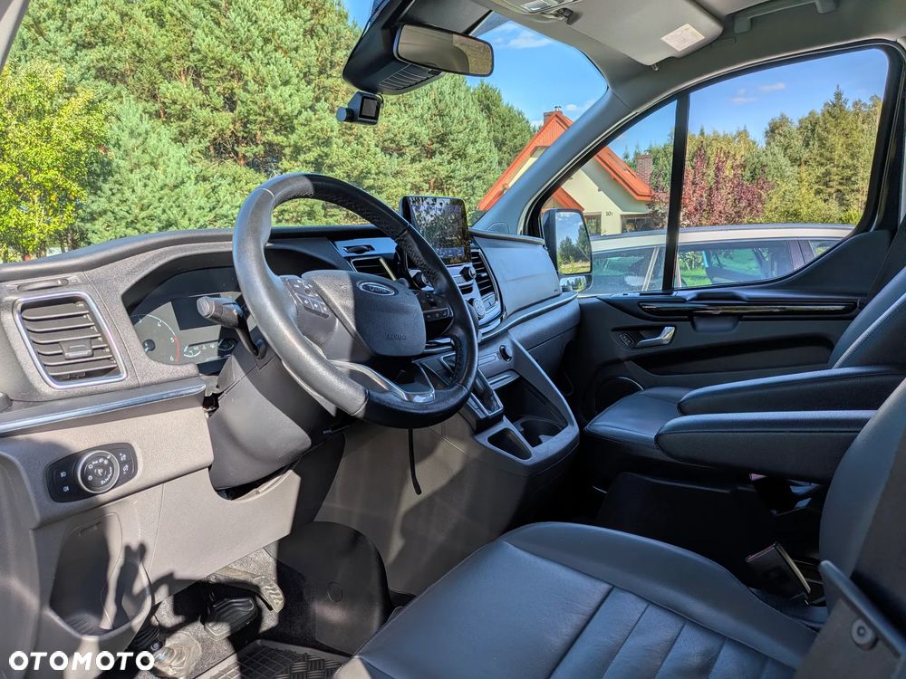 Ford Tourneo Custom 2.0 EcoBlue L2 Titanium SelectShift - 36