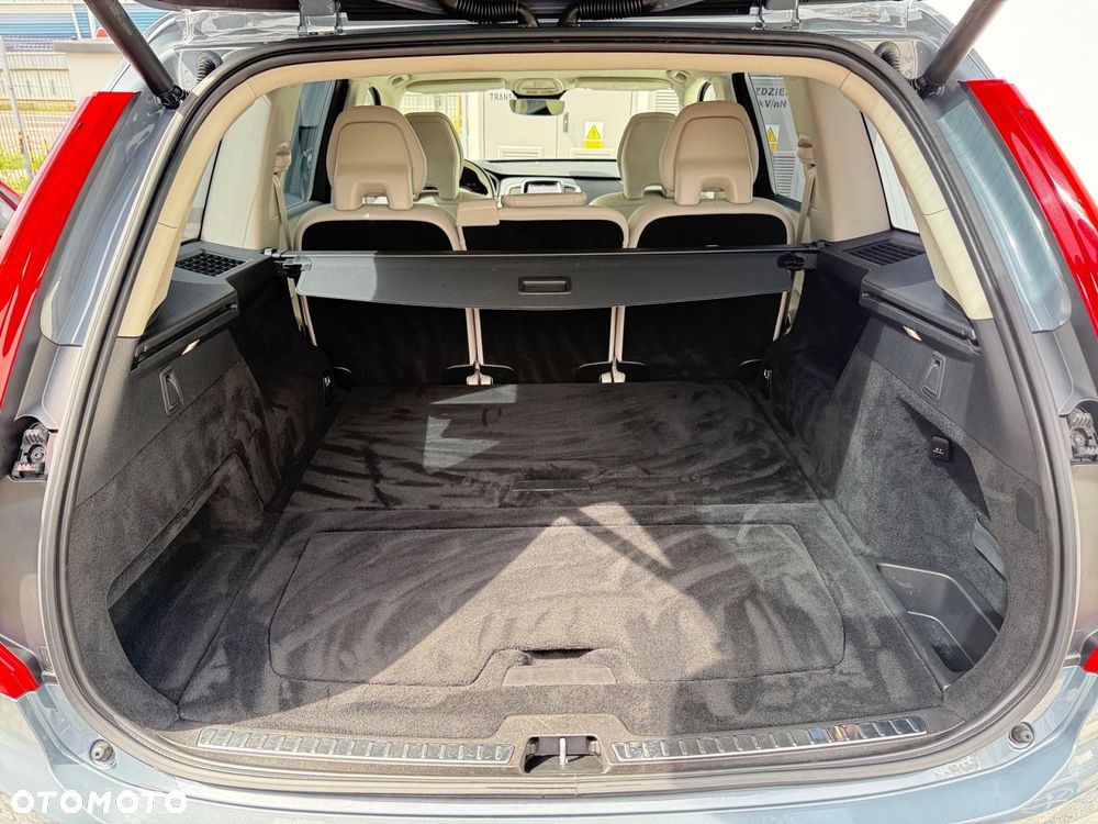 Volvo XC 90 - 29