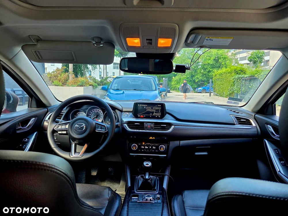 Mazda 6 - 16