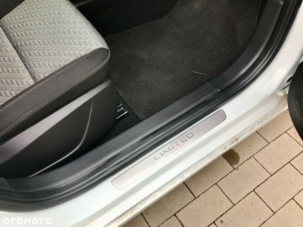 Renault Clio - 21