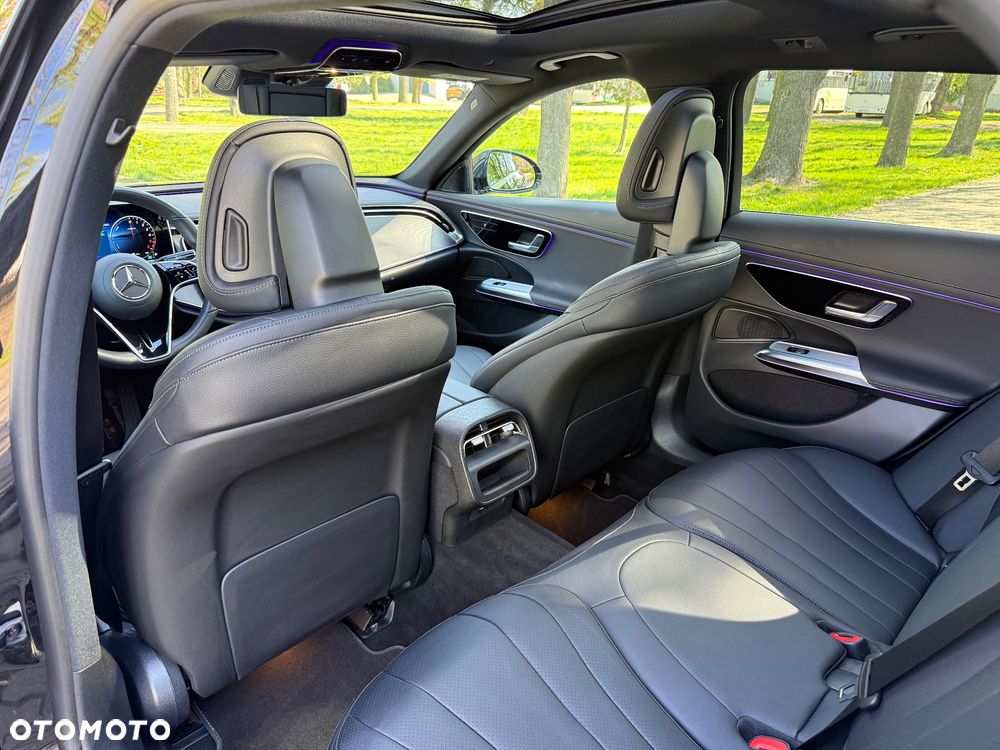 Mercedes-Benz Klasa E 300de 4Matic 9G-TRONIC Edition AVANTGARDE - 27