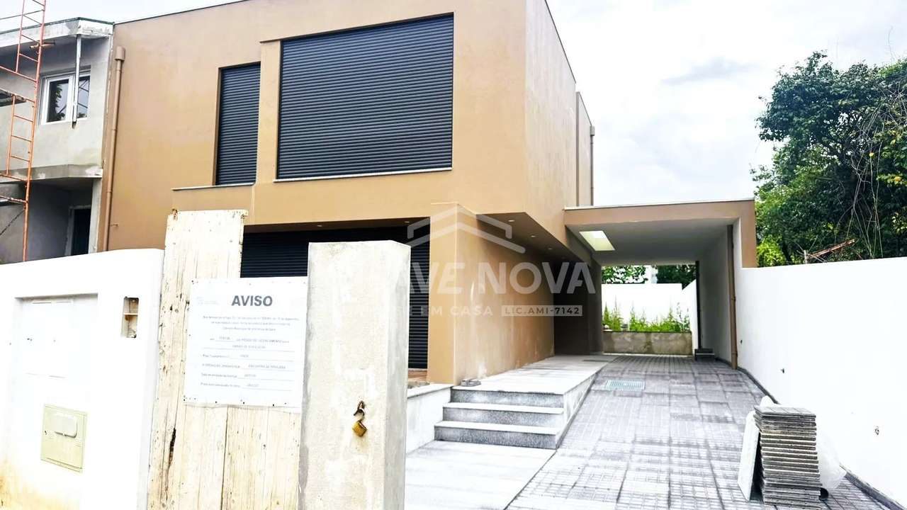 Moradia V3 Nova c/ Jardim em Valadares (Praias) - Grande imagem: 3/33