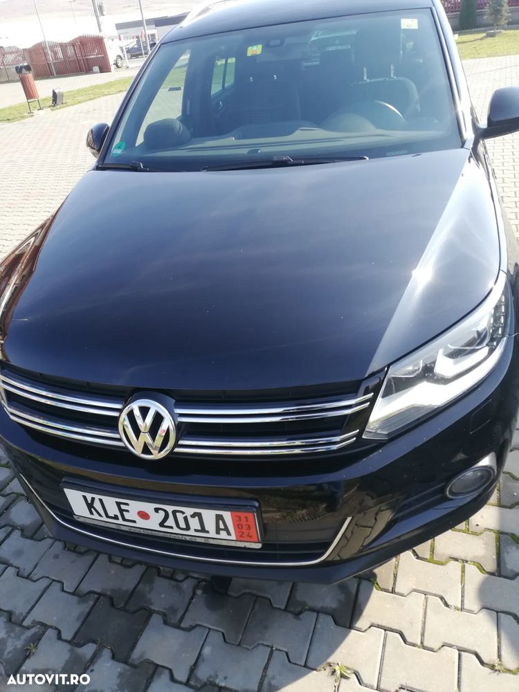 Volkswagen Tiguan 2.0 TDI DPF 4Motion BlueMotion Technology DSG Lounge Sport & Style - 2