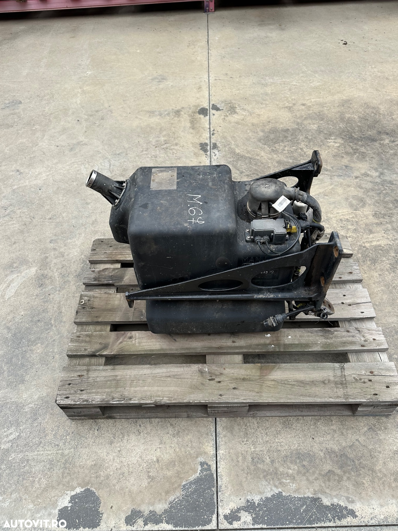 Rezervor adblue man tgx euro6 81.15402.5041 - 2