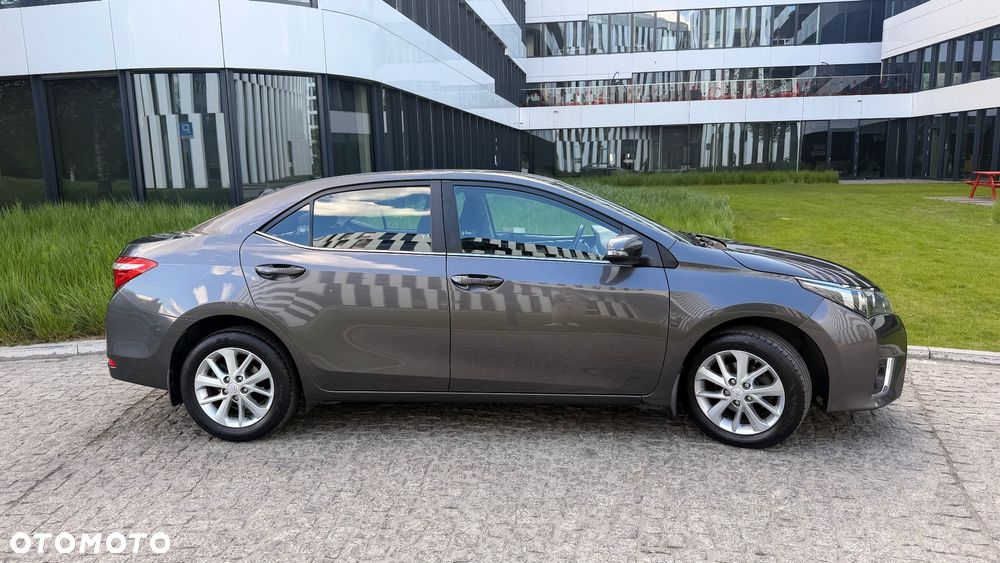 Toyota Corolla 1.6 Active - 1