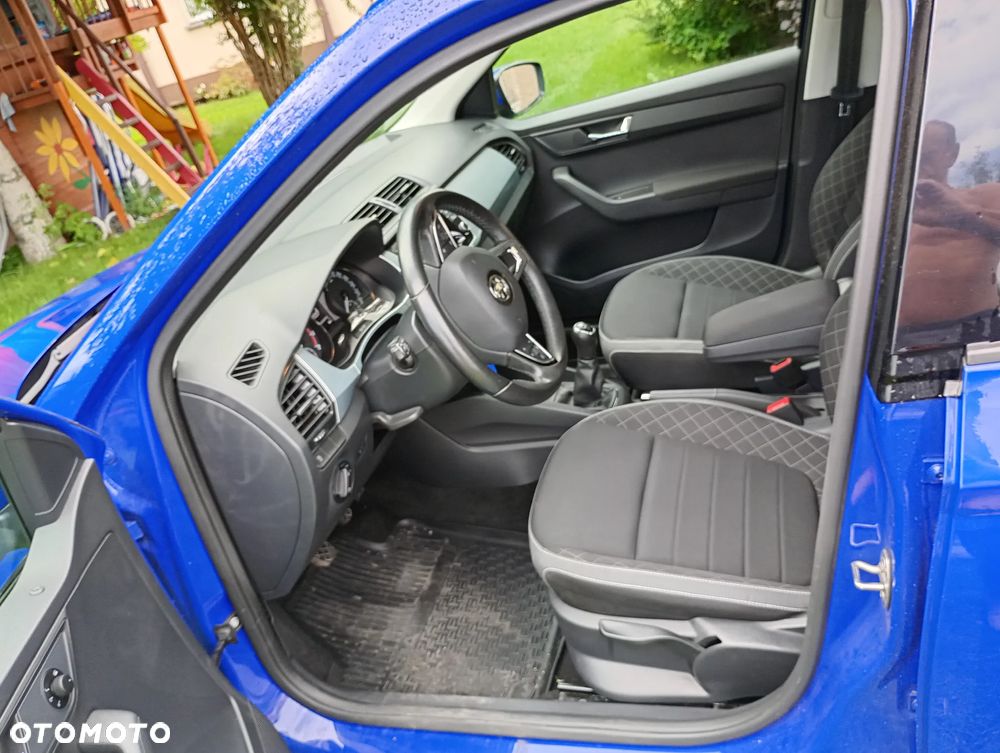 Skoda Fabia 1.0 TSI Ambition - 6