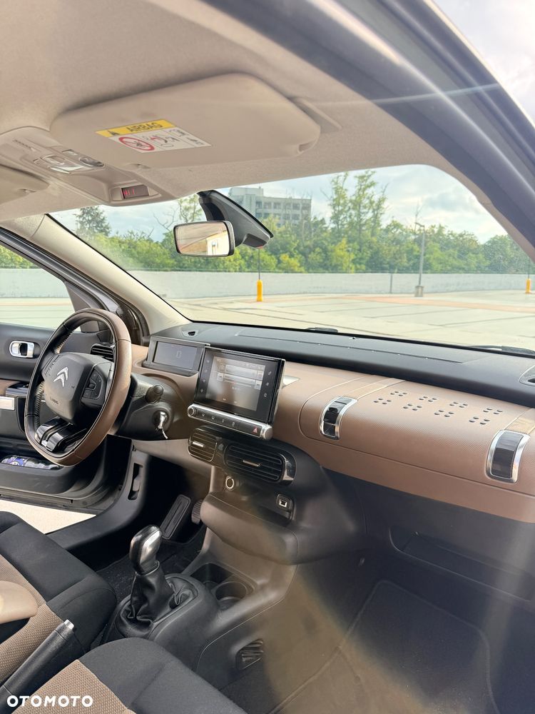 Citroën C4 Cactus 1.2 PureTech Shine Edition S&S - 15