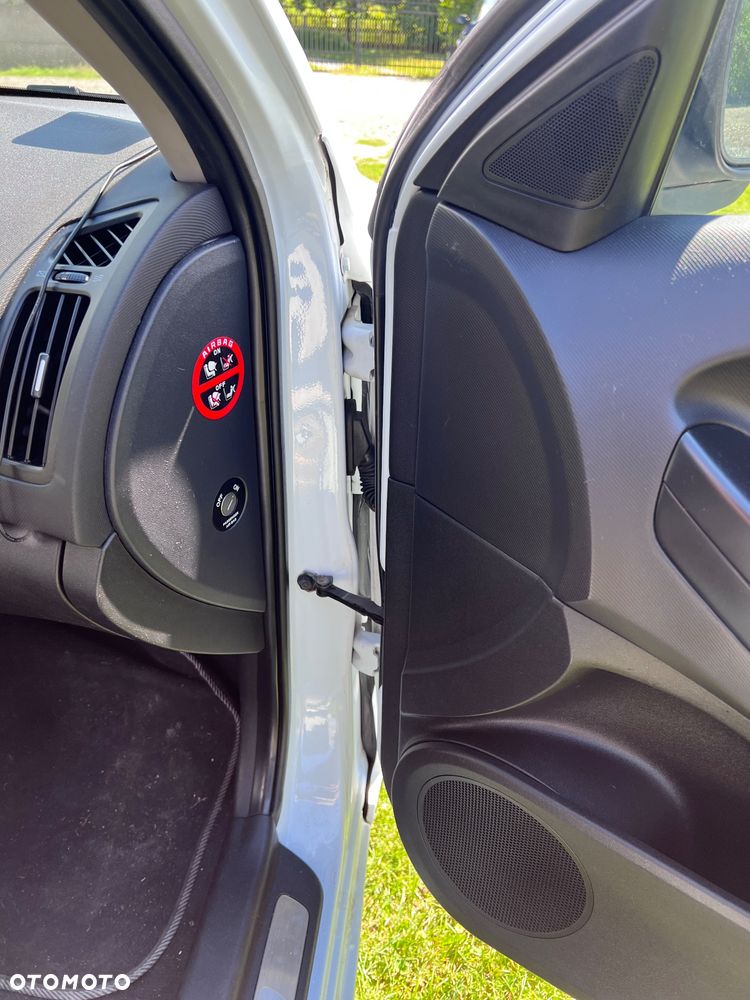 Kia ProCeed 1.6 crdi Optimum - 19