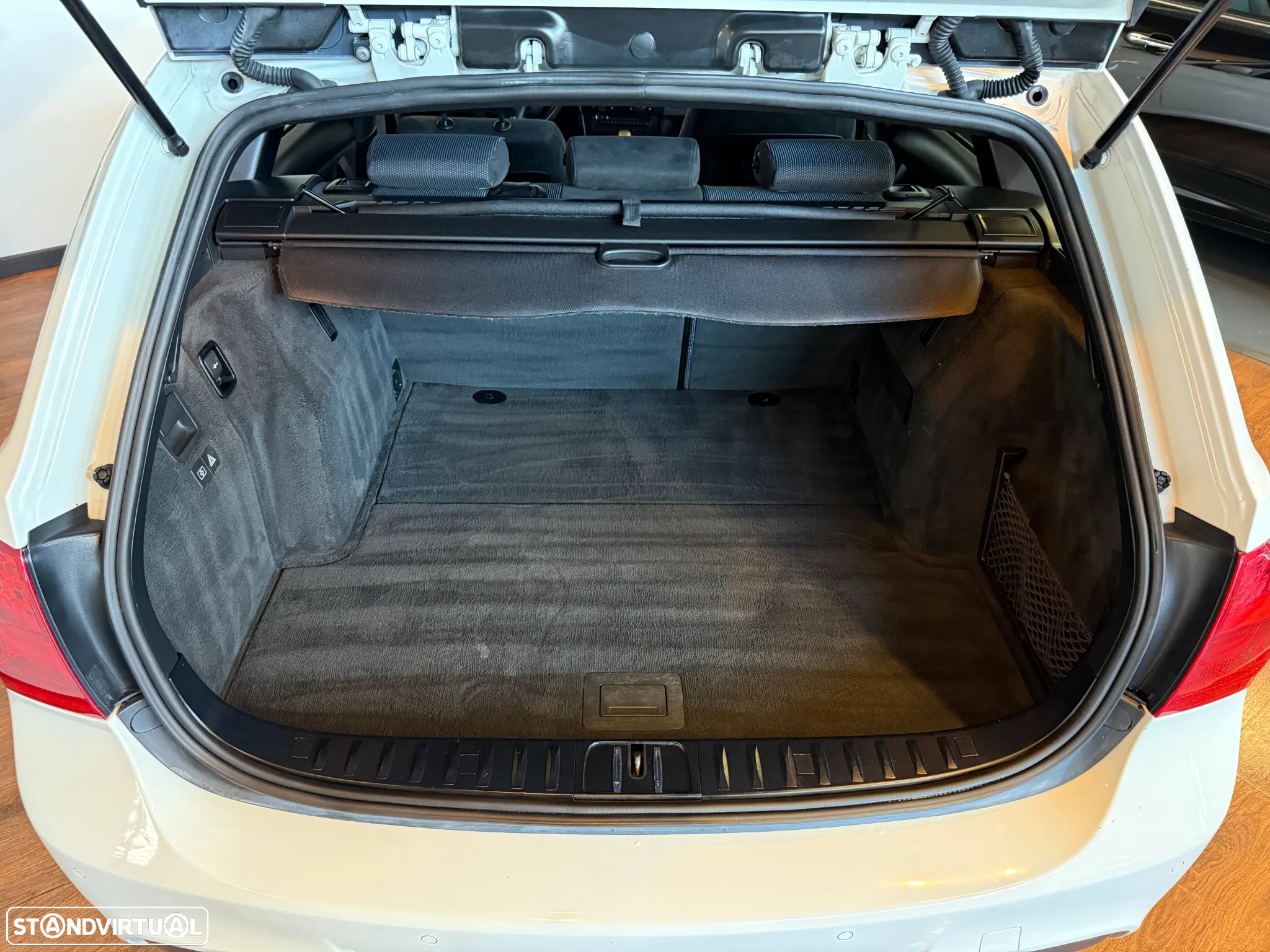 BMW 320 d Touring Navi. Sport Auto - 43