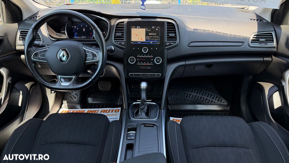 Renault Megane - 8