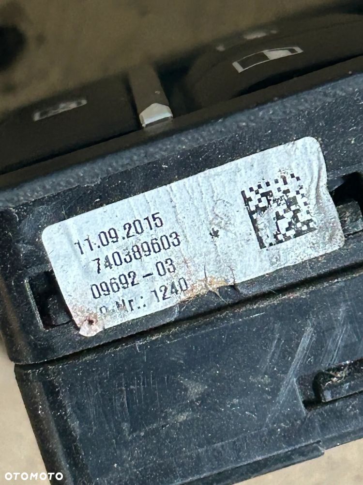 BMW F20 F30 PRZEŁĄCZNIK SZYB LEWY PRZÓD 7403896 EUROPA - 3