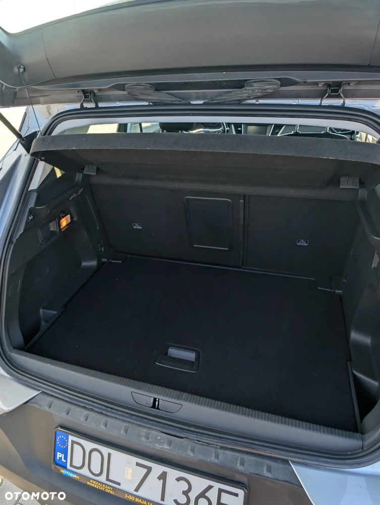 Opel Grandland X 1.2 Start/Stop Business Elegance - 16