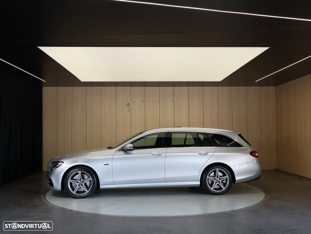 Mercedes-Benz E 300 de AMG Line - 3