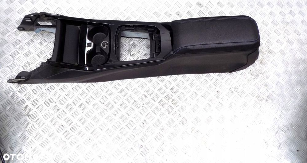 BMW F44 TAPICERKA FOTELE KANAPA BOCZKI SKÓRA M-PAK - 6