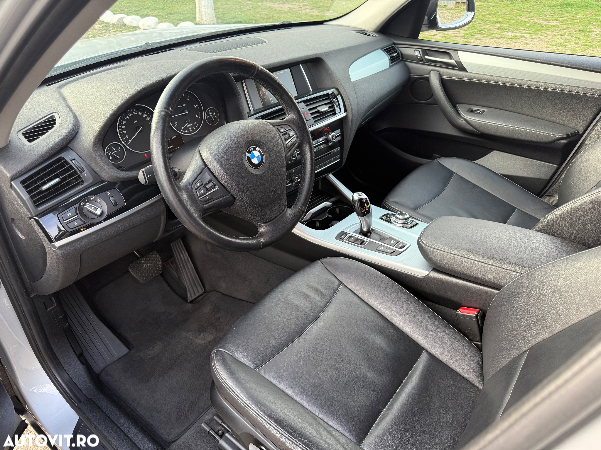 BMW X3 xDrive20d AT xLine - 8