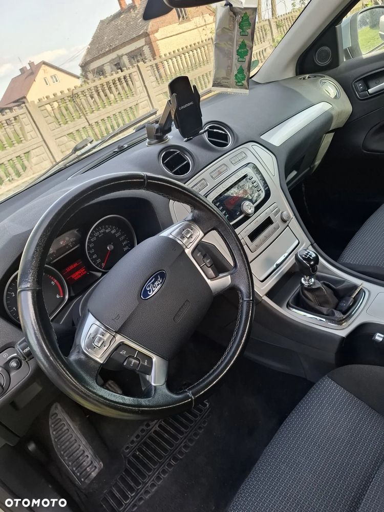 Ford Mondeo - 5