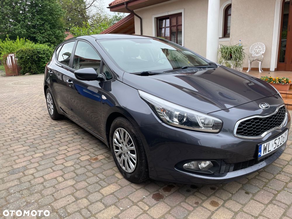 Kia Ceed 1.6 CRDi 115 ISG Vision - 2