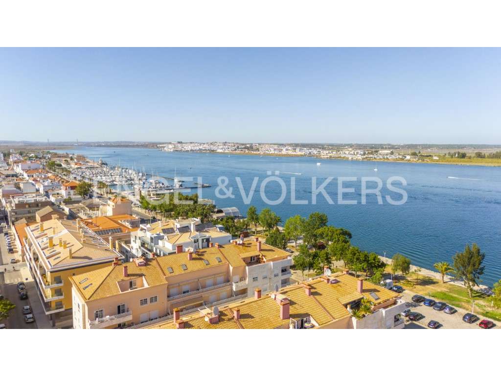 Duplex com vistas em Vila Real Santo António - Grande imagem: 3/21