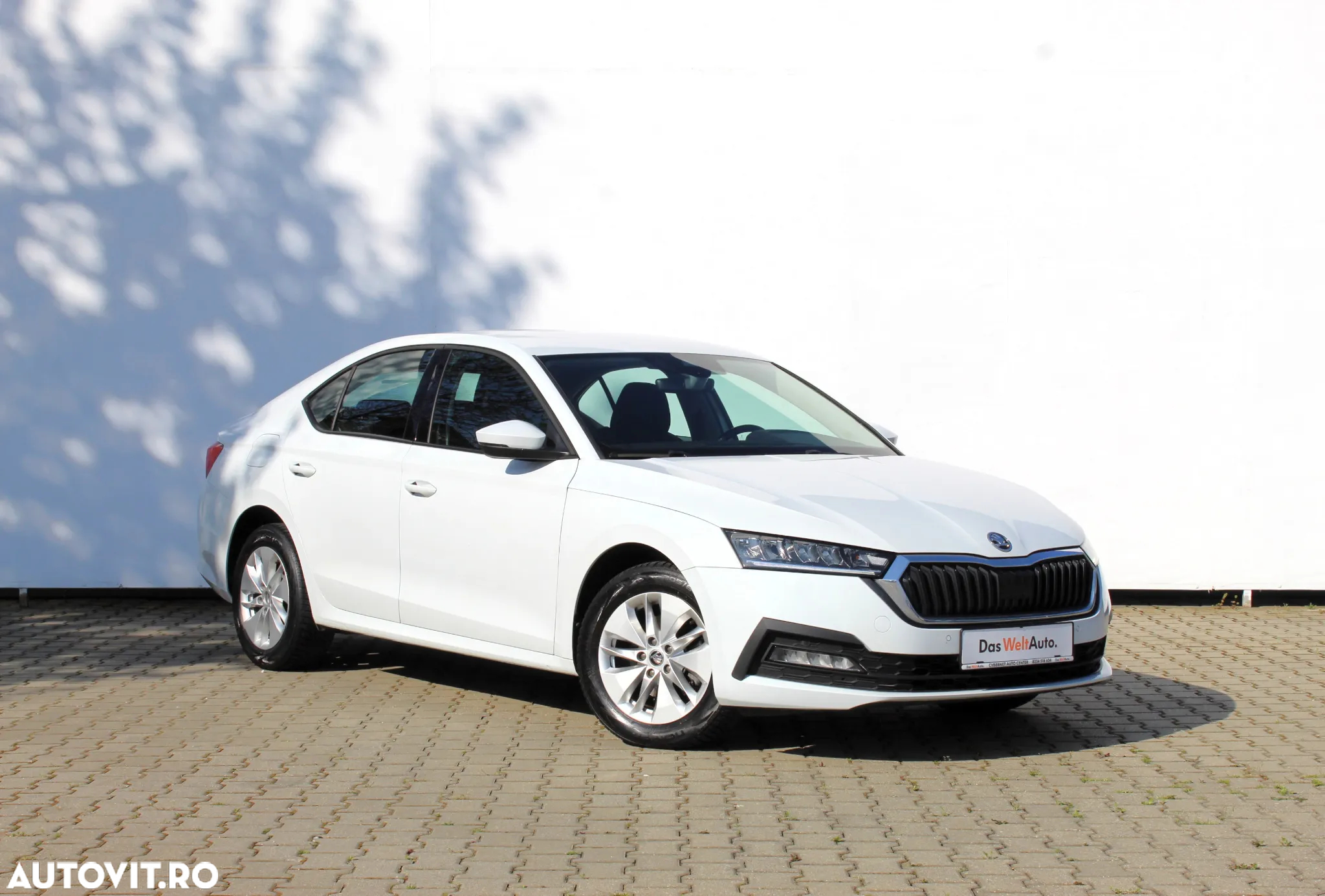 Skoda Octavia 2.0 TDI DSG Ambition - 7