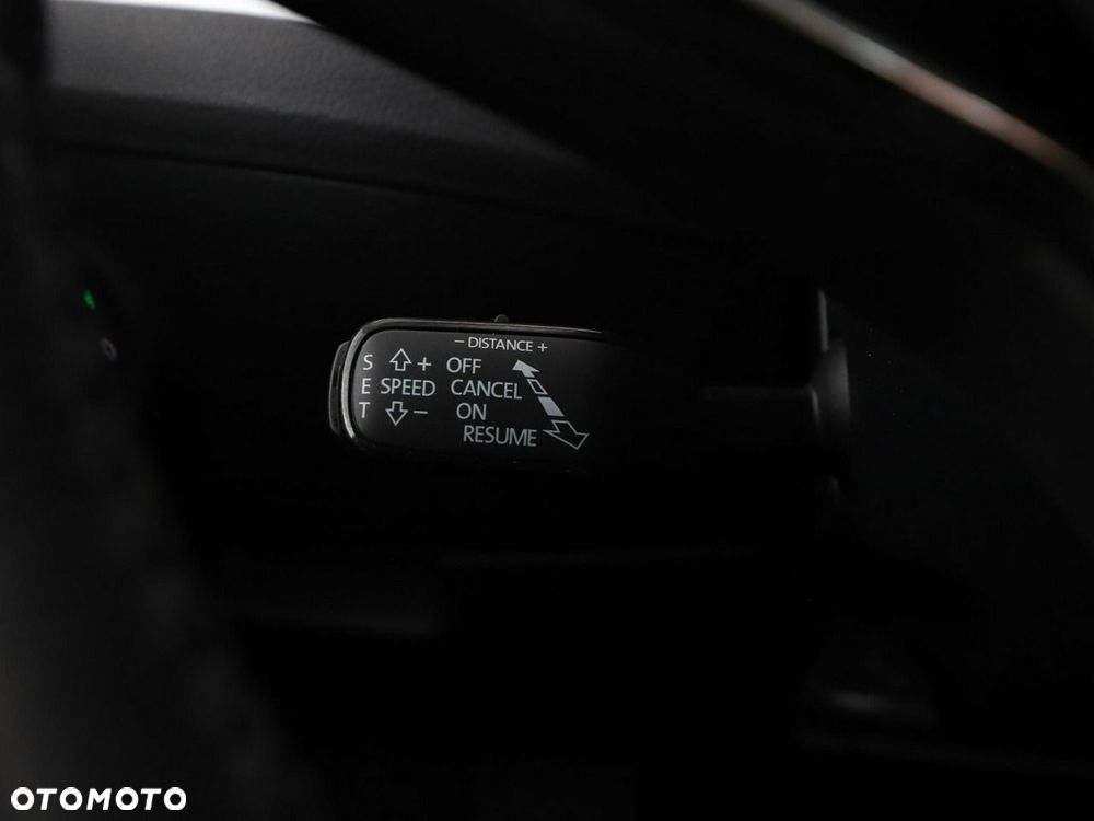 Skoda Superb 2.0 TDI Style DSG - 33