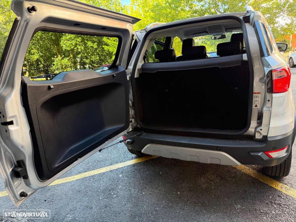 Ford EcoSport 1.0 EcoBoost Titanium - 38