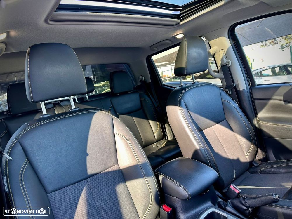 Nissan Navara 2.3 dCi CD 4WD N-Guard Auto - 16