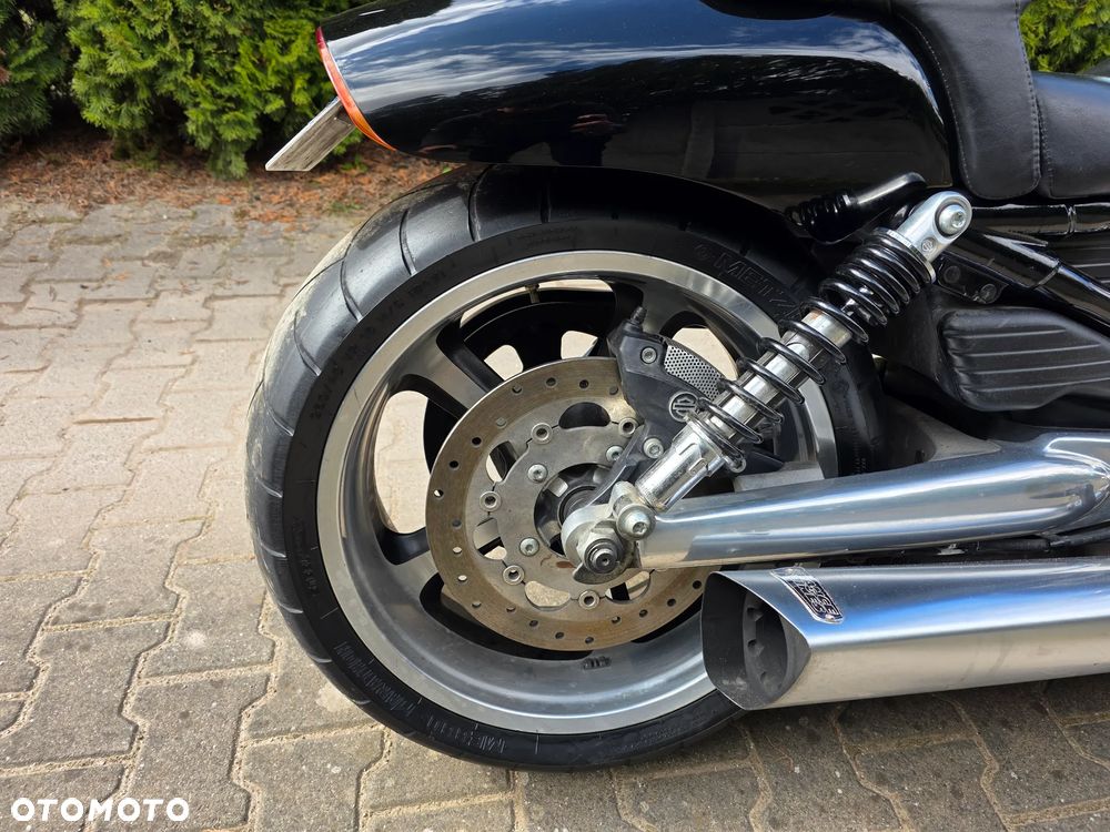 Harley-Davidson V-Rod Muscle - 27