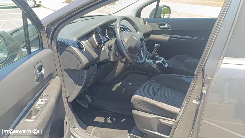 Peugeot 5008 HDI FAP 150 Allure - 6