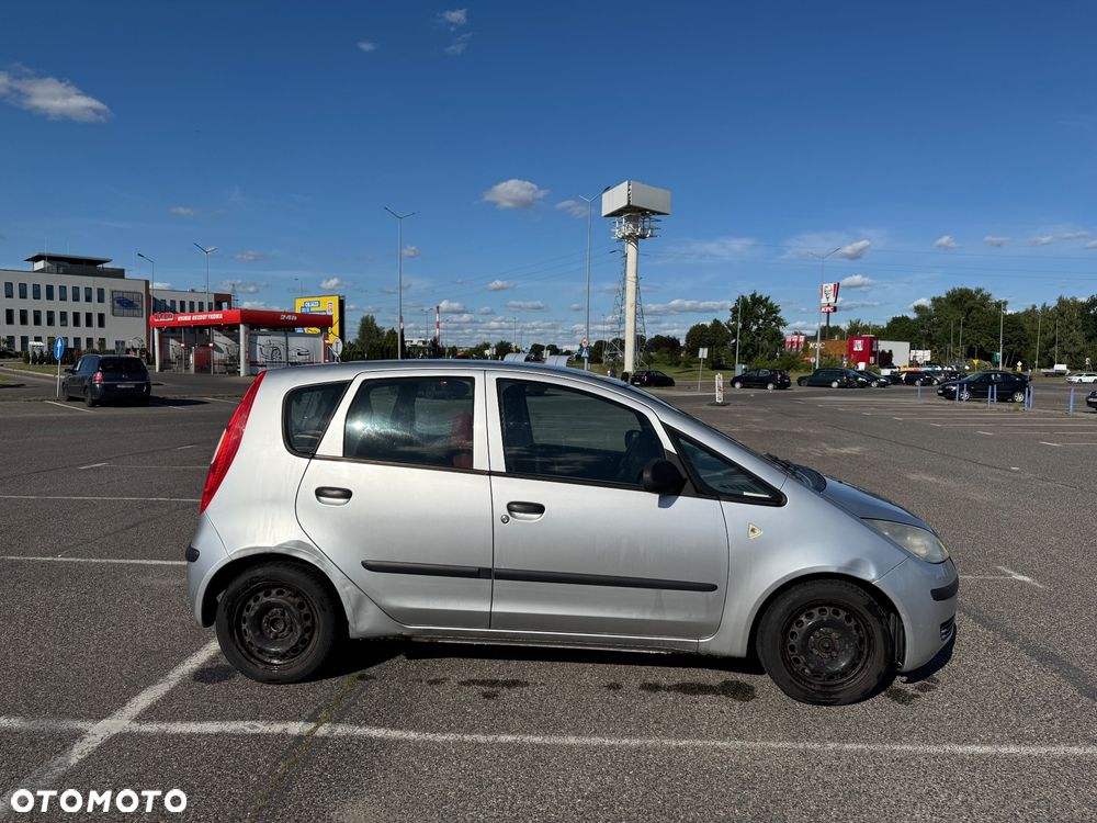 Mitsubishi Colt 1.3 Inform - 6