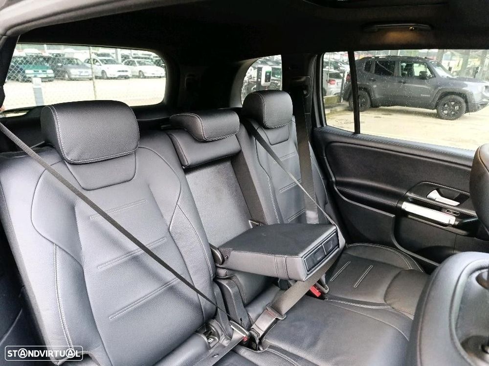 Mercedes-Benz GLB 200 d AMG Line - 9