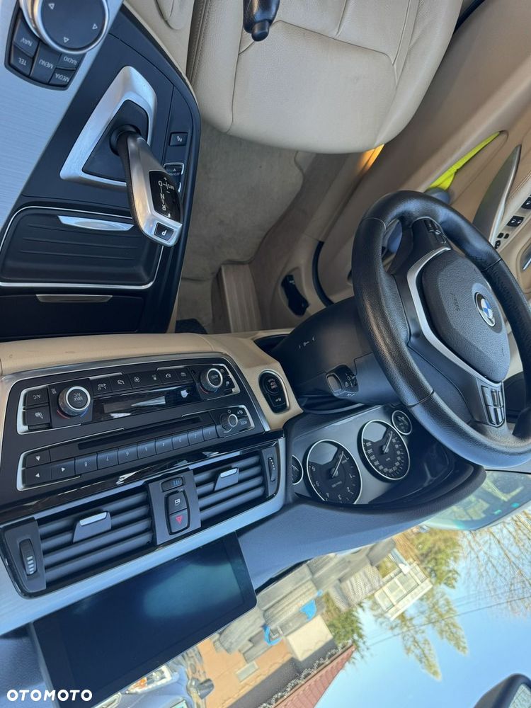 BMW Seria 3 330d Luxury Line sport - 10