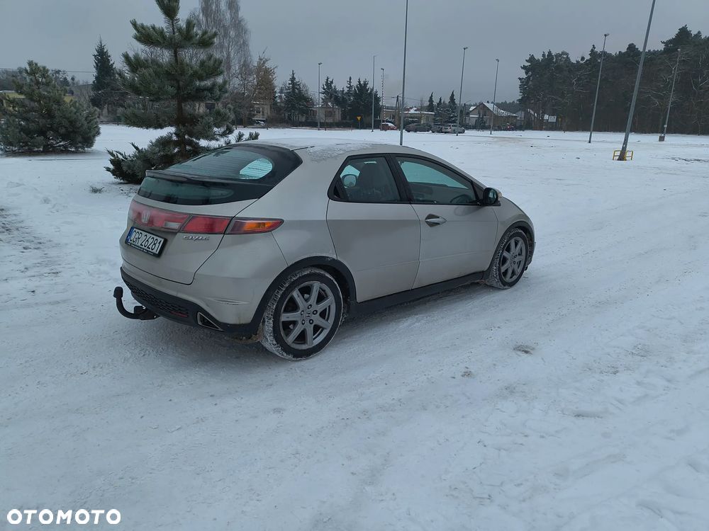 Honda Civic 1.8 Sport - 5