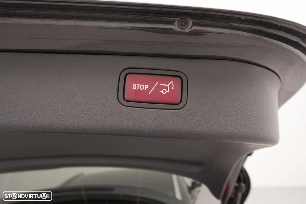 Mercedes-Benz C 220 d Avantgarde - 31