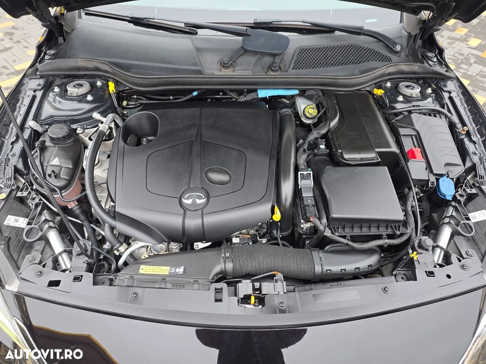 Infiniti Q30 2.2d DCT AWD Sport City Black - 17