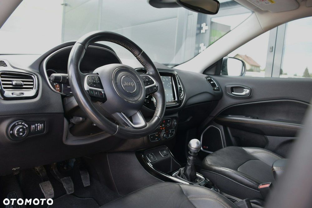Jeep Compass 1.4 MultiAir Limited - 11