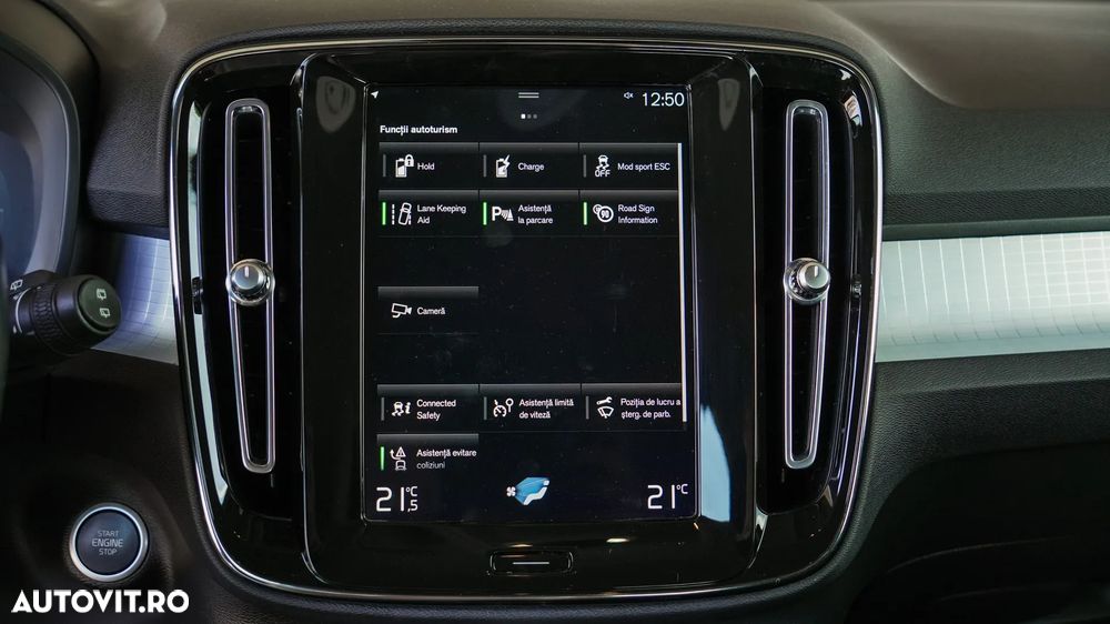 Volvo XC 40 Recharge T5 Twin Engine AT7 Inscription - 11