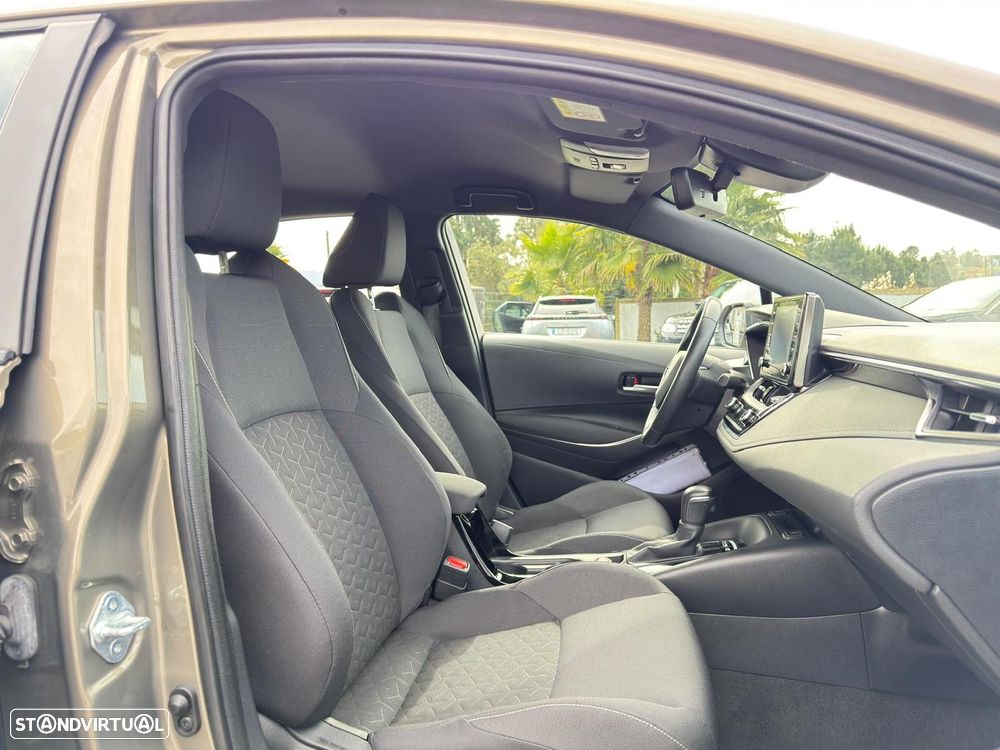 Toyota Corolla 1.8 Hybrid Comfort - 13