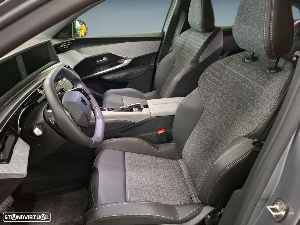 Peugeot 3008 1.2 Hybrid Allure e-DCS6 - 11