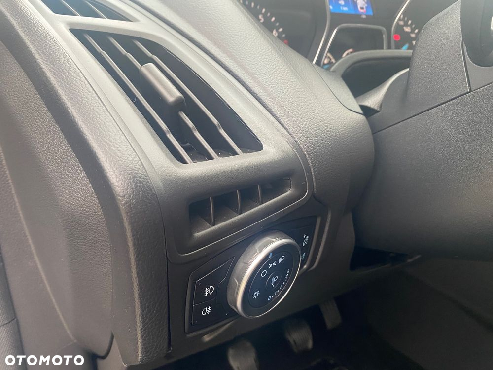 Ford Focus 1.0 EcoBoost Start-Stopp-System ACTIVE - 27