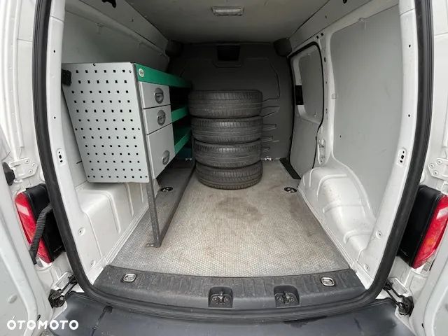 Volkswagen Caddy - 13