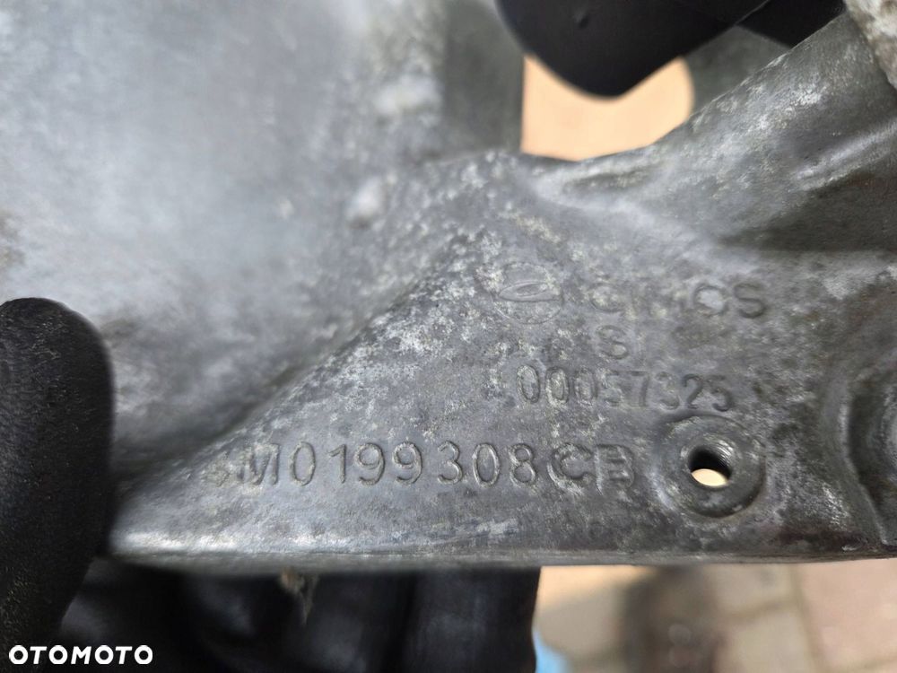 audi rs5 rs4 b9 8w 2.9 tfsi łapa mocowanie slnika prawa 4m0199308cb - 3